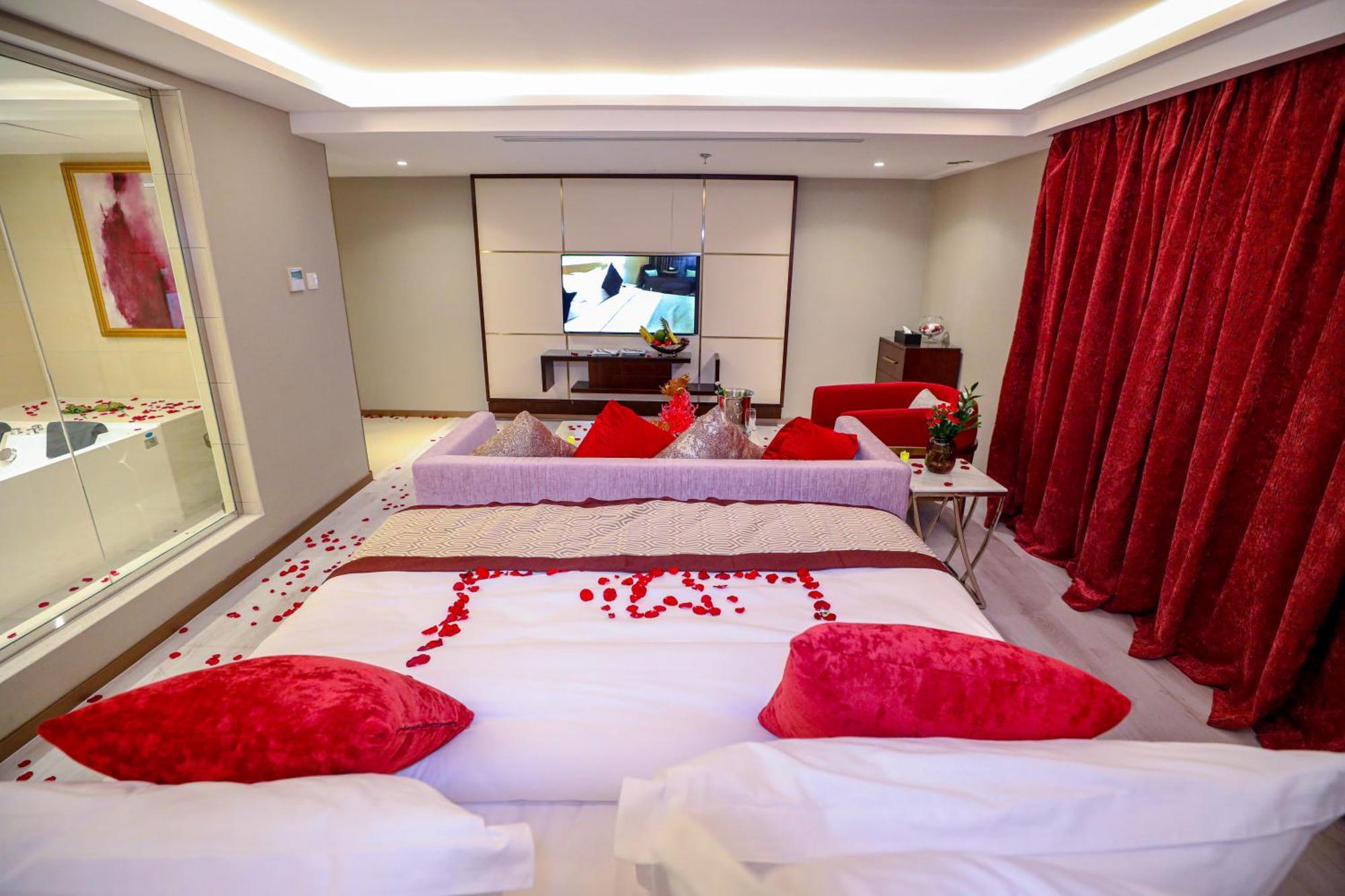 Cheerful Al Waha Unayzah Hotel Unaizah Εξωτερικό φωτογραφία
